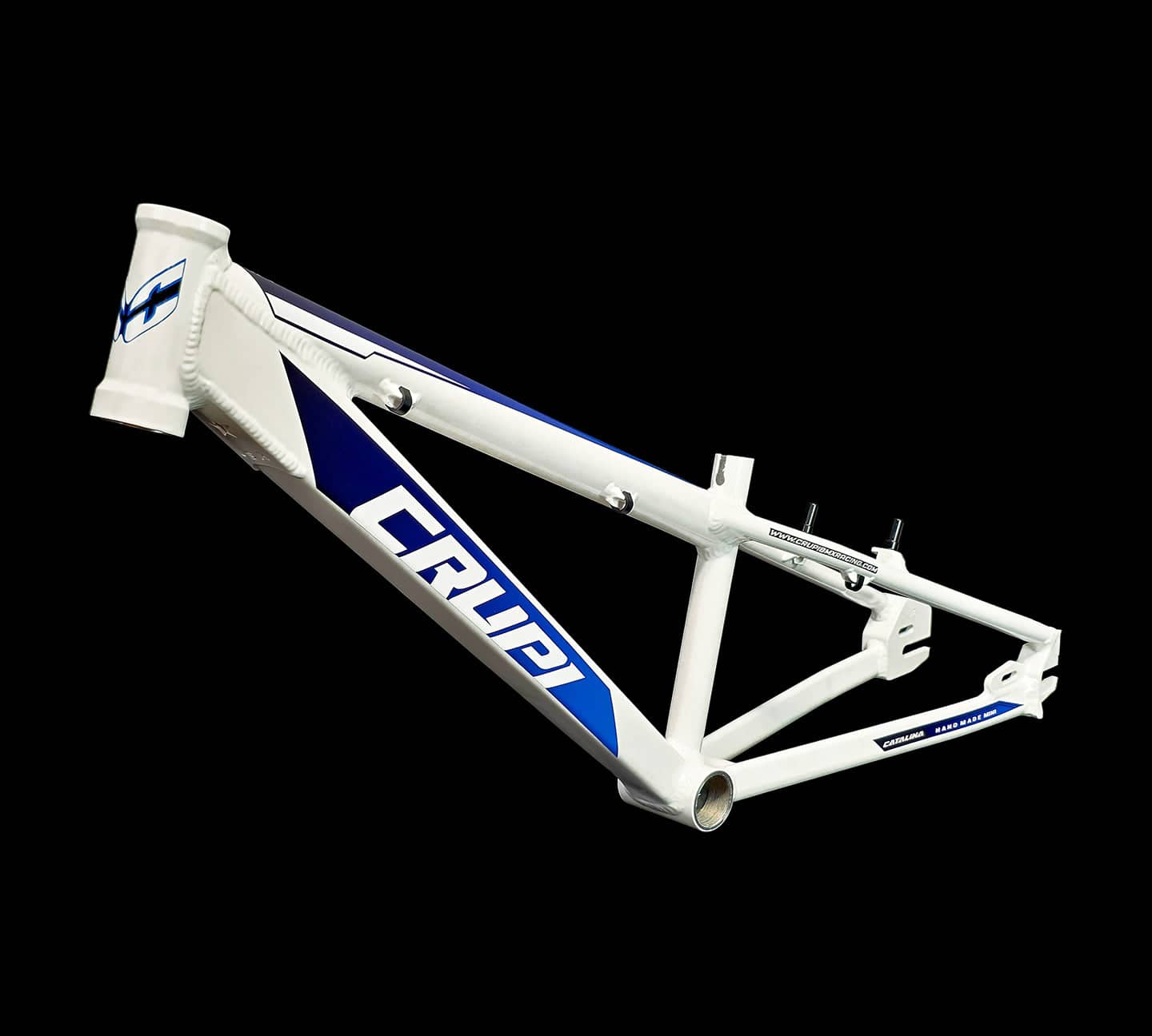 ✨ CRUPI USA 2026_Mini_Cruz_White_wBlue_Fad